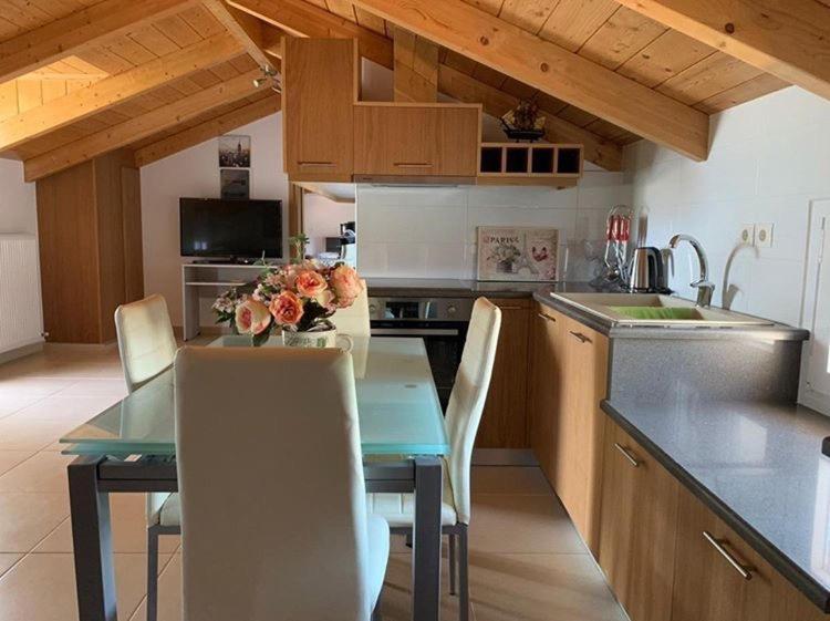 Sofita Attic Apartment Lefkada City Bagian luar foto
