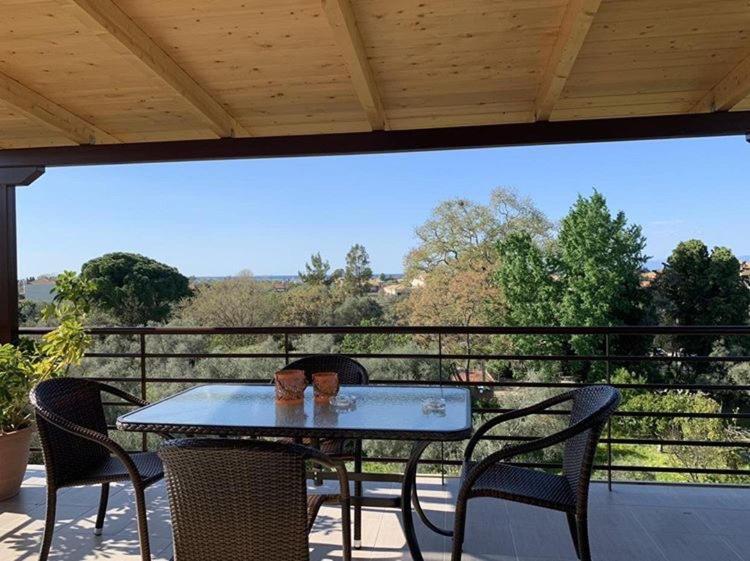 Sofita Attic Apartment Lefkada City Bagian luar foto
